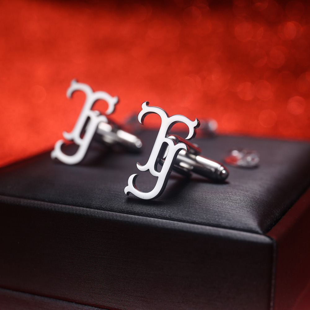 Tangula Custom Initials Cuffli - Men Grooming Usa のレビューと価格